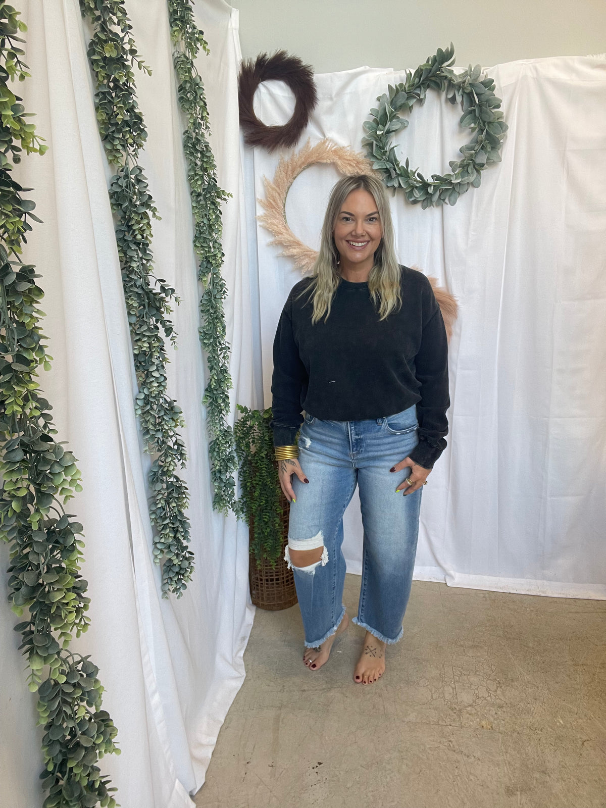 Lillian Crew Sweatshirt-Black-Sweatshirts-hyfve-The Silo Boutique, Women's Fashion Boutique Located in Warren and Grand Forks North Dakota