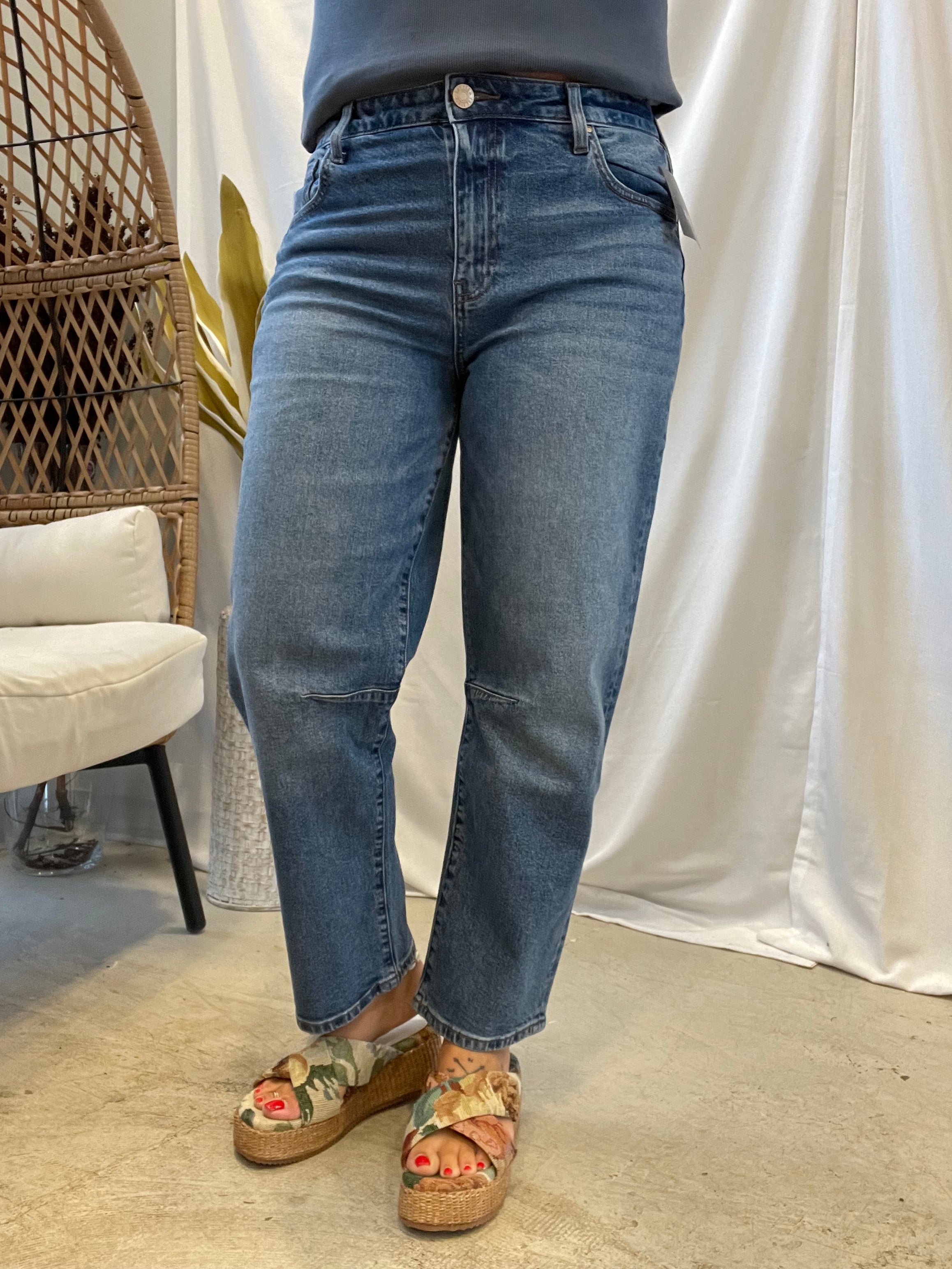 Kut Ashley High Rise Barrel Leg Jeans-Jeans-Kut-The Silo Boutique, Women's Fashion Boutique Located in Warren and Grand Forks North Dakota