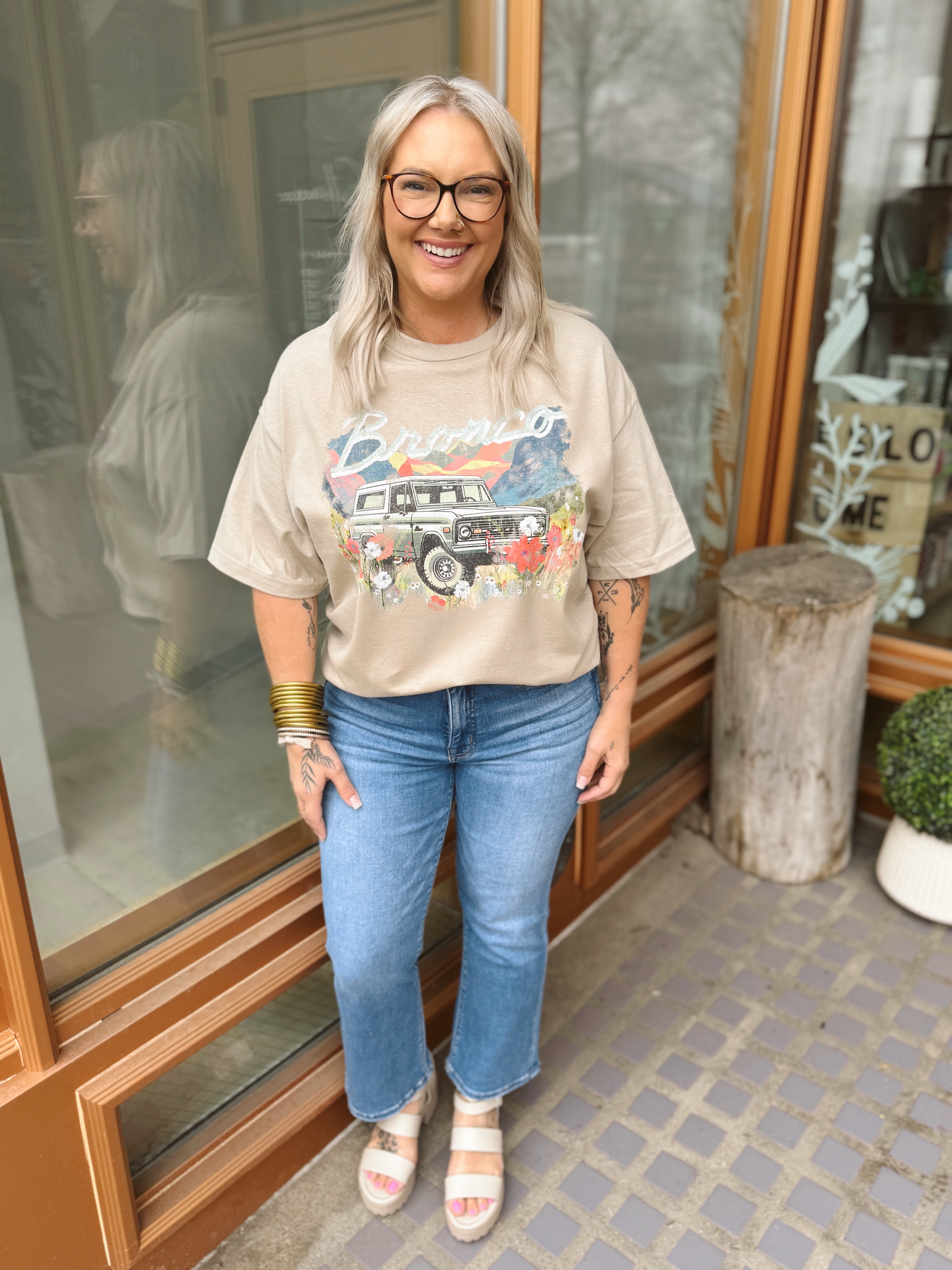 Floral Bronco Tee-Graphic Tees-faire-The Silo Boutique, Women's Fashion Boutique Located in Warren and Grand Forks North Dakota