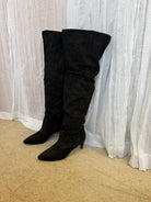 Soda Hannah Black Knee Hight Boots-Final sale-Boots-soda-The Silo Boutique, Women's Fashion Boutique Located in Warren and Grand Forks North Dakota