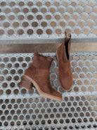 Oasis Society Megan Coffee Lug Chelsea Boot-Boots-oasis society-The Silo Boutique, Women's Fashion Boutique Located in Warren and Grand Forks North Dakota