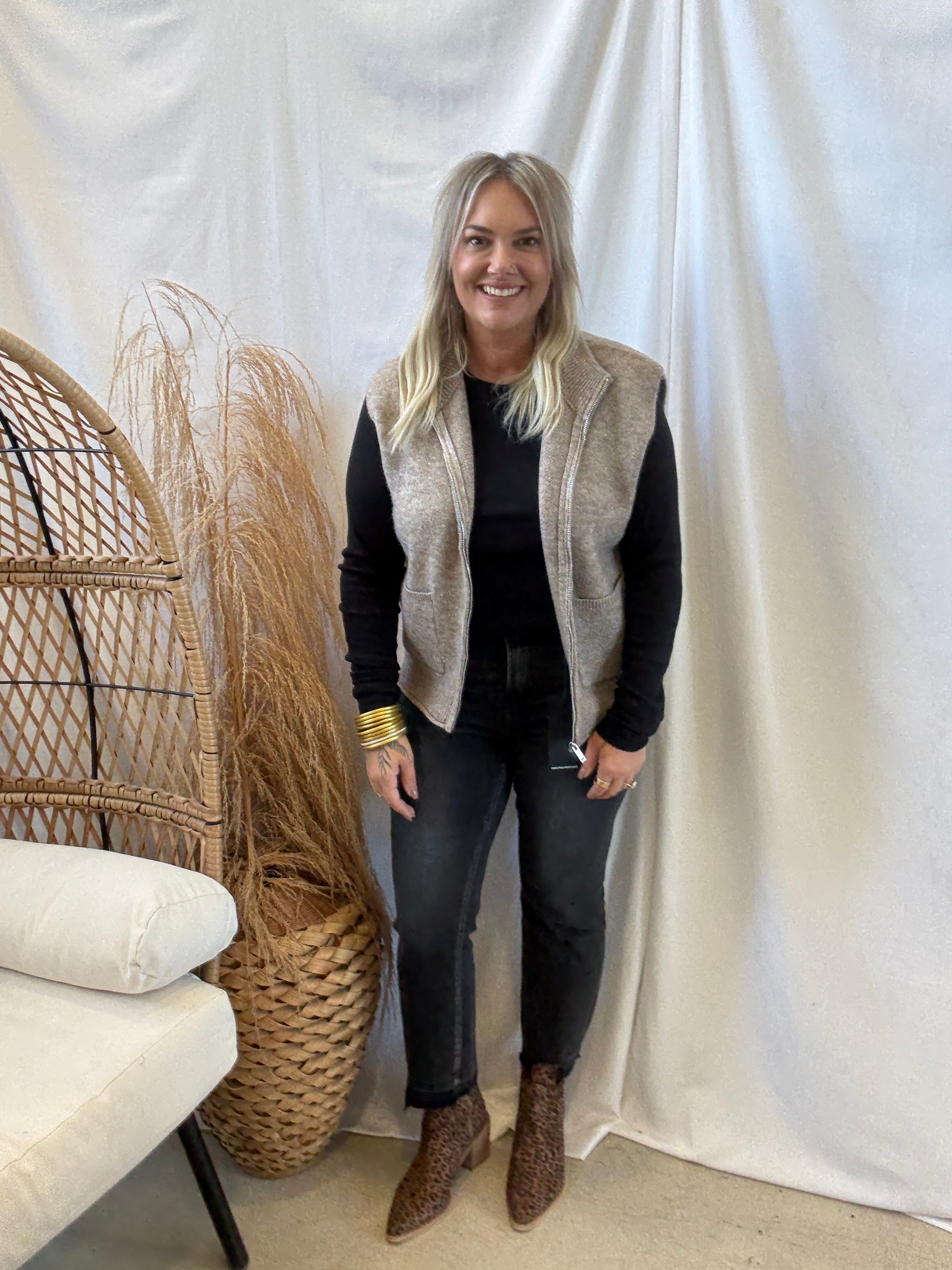 Mica Cyser Black Wash Jeans-Jeans-mica-The Silo Boutique, Women's Fashion Boutique Located in Warren and Grand Forks North Dakota