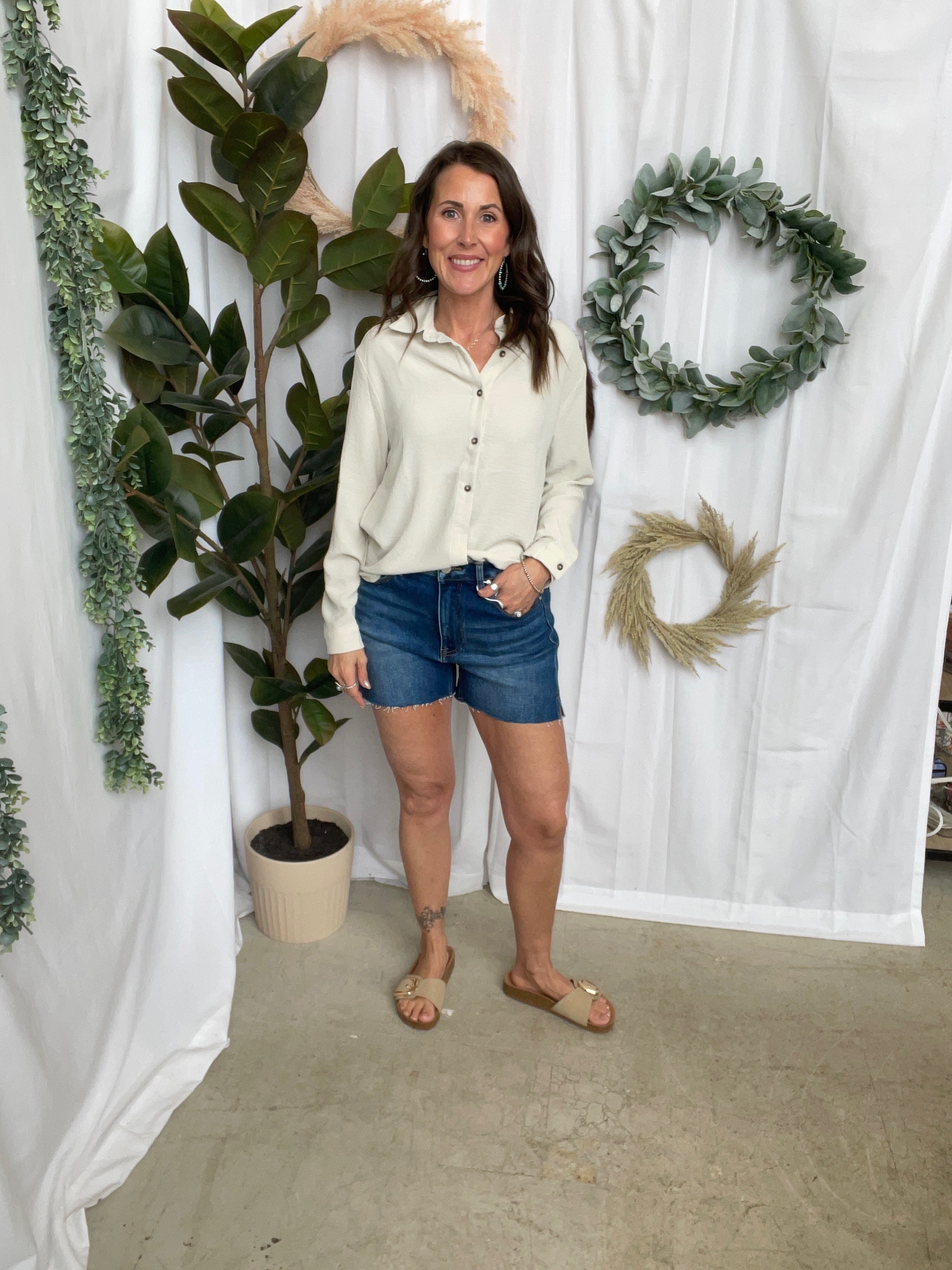 Risen Side Slit Shorts-Shorts-risen-The Silo Boutique, Women's Fashion Boutique Located in Warren and Grand Forks North Dakota