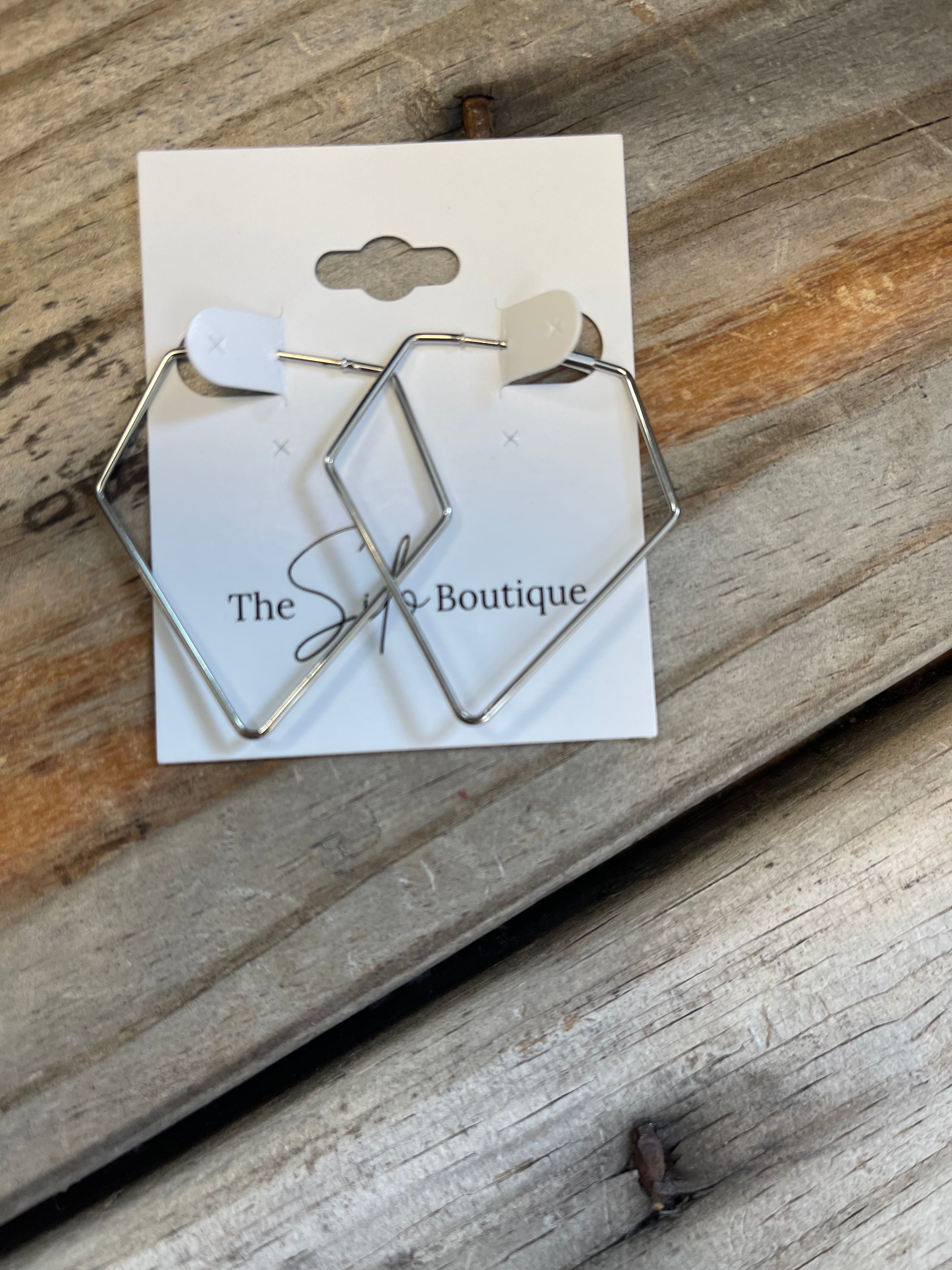 Lovey Earrings-earrings-Dallas Market-The Silo Boutique, Women's Fashion Boutique Located in Warren and Grand Forks North Dakota