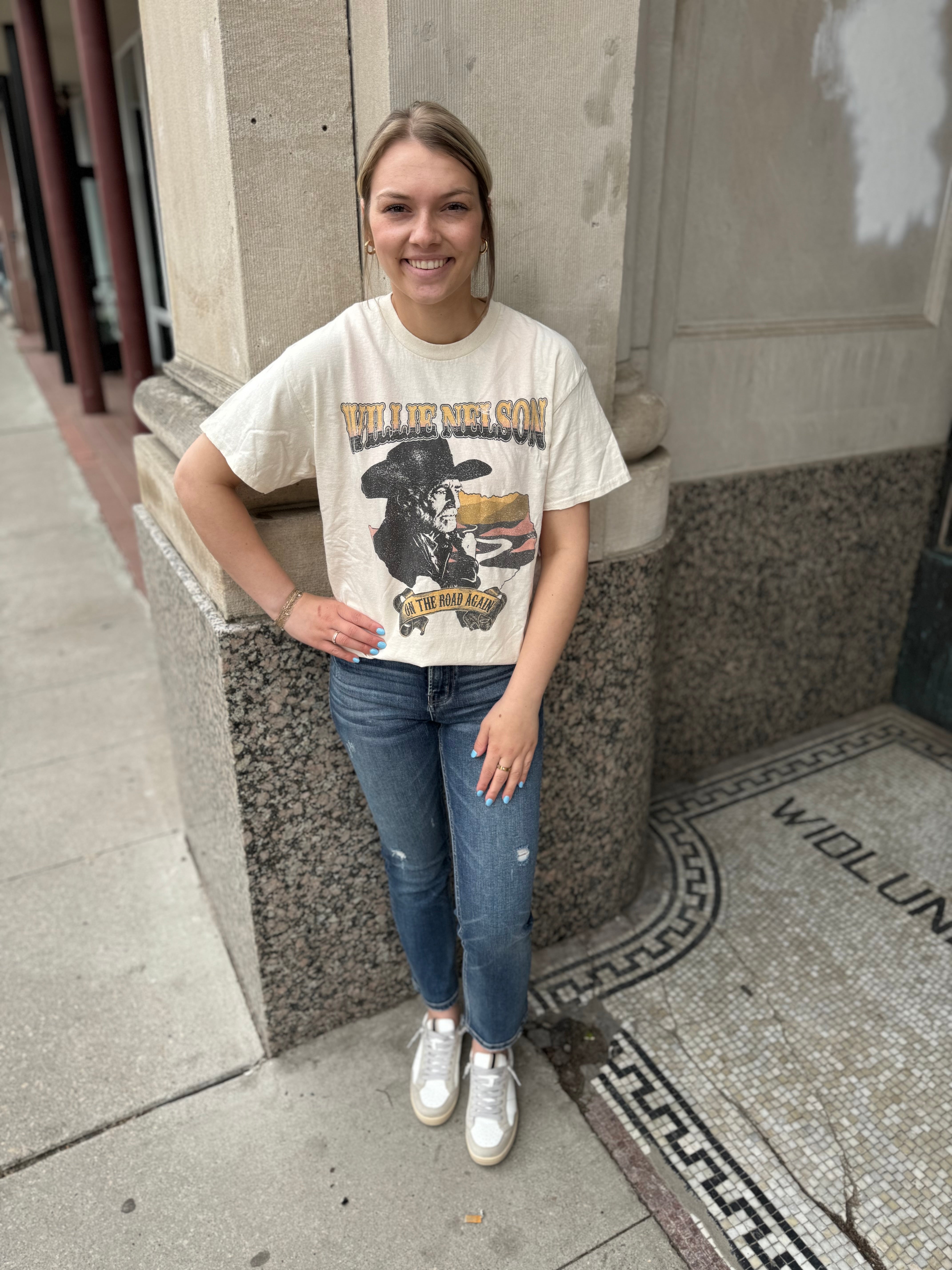 Willie Nelson Desert Texas Vintage Tee-Final Sale Online Only-Graphic Tees-livy-The Silo Boutique, Women's Fashion Boutique Located in Warren and Grand Forks North Dakota