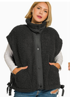 Zoe Sherpa Vest-Black-Vests-Zenana-The Silo Boutique, Women's Fashion Boutique Located in Warren and Grand Forks North Dakota