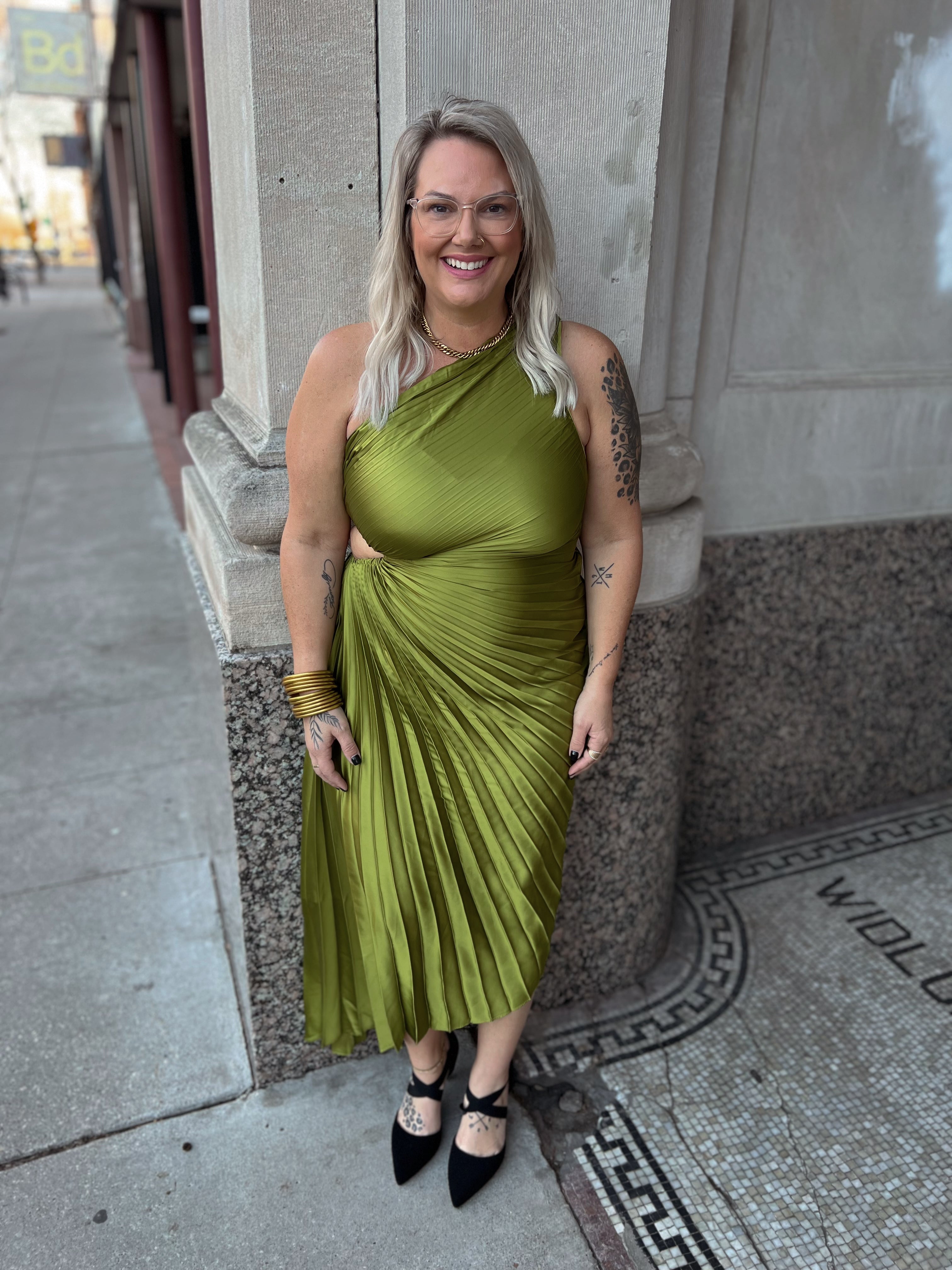 Meet Me at Midnight Dress-Final Sale Online Only-Dresses-dress forum-The Silo Boutique, Women's Fashion Boutique Located in Warren and Grand Forks North Dakota