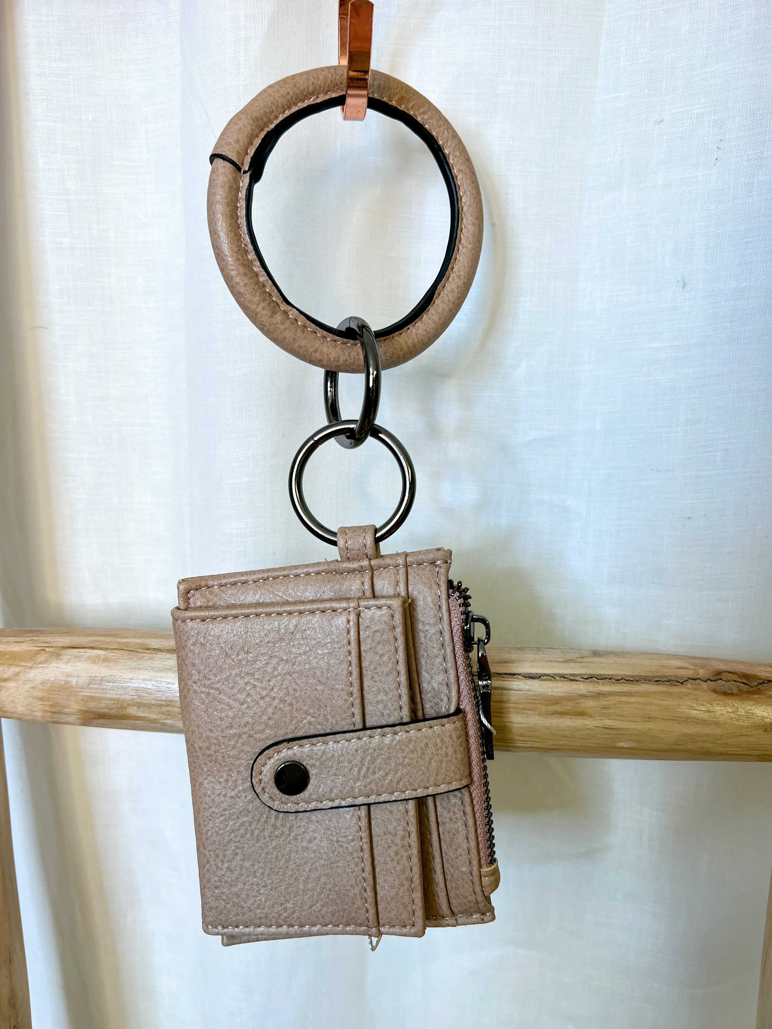 Sammie Mini Snap Wallet w/ Ring-Wallets-Jen and Co-The Silo Boutique, Women's Fashion Boutique Located in Warren and Grand Forks North Dakota